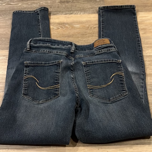 Levis Signature Modern Slim Jeans - Picture 3 of 8